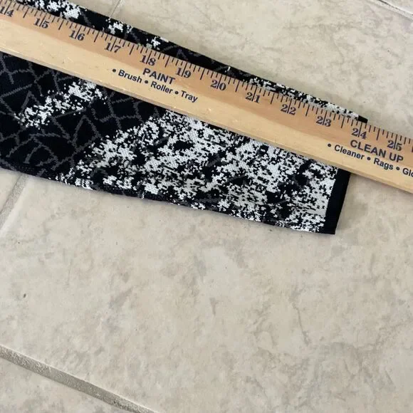 Carmen Marc Valvo Fit & Flare Dress Womens Large ponte knit long sleeve v-neck - Picture 5 of 8